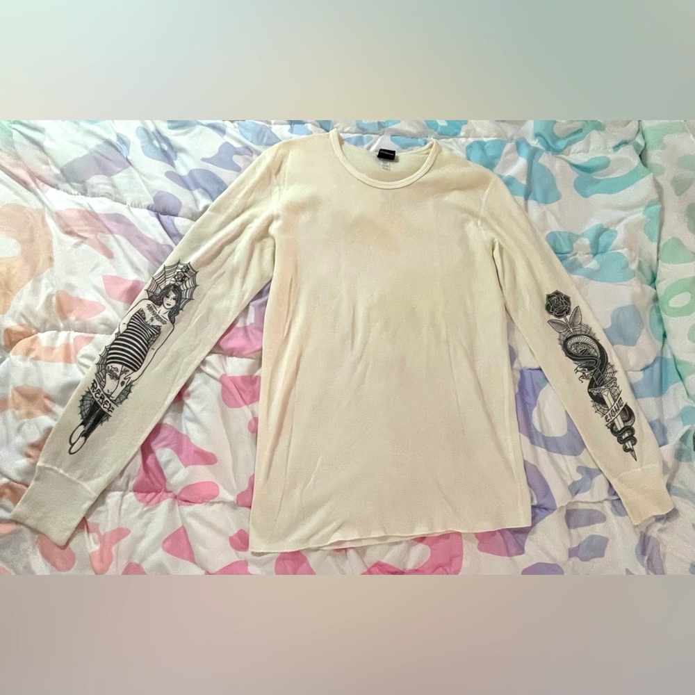X-large Rebel 8 long sleeve thermal with tattoo style print in arms